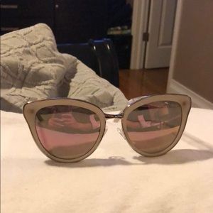 Quay Australia Sunnies “every little thing”